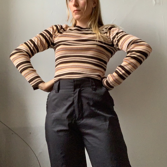 A.L.C. Cropped Sweater - Picture 2 of 2